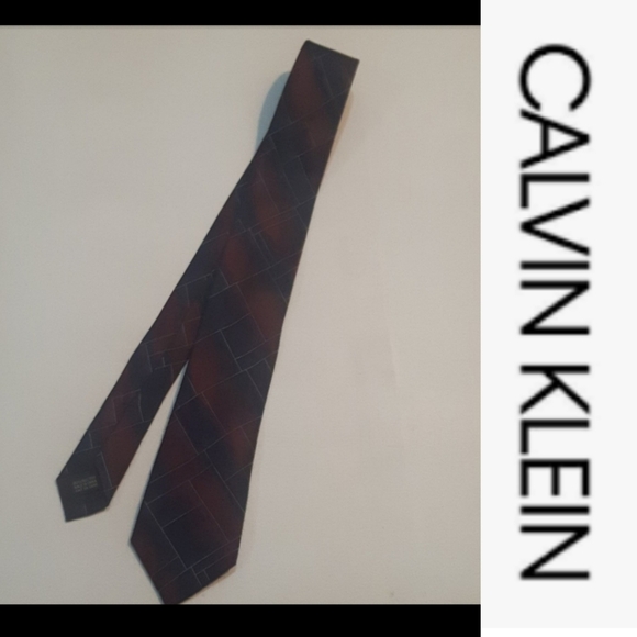 Calvin Klein diamond pattern silk tie - Picture 7 of 7